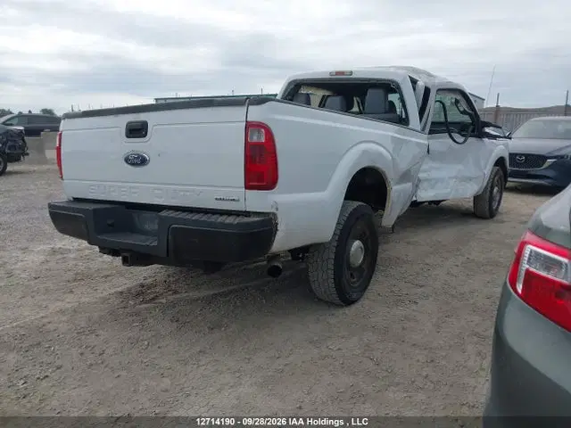 2016 Ford F250 Super Duty VIN 1FT7W2A65GEC35177 фото 4