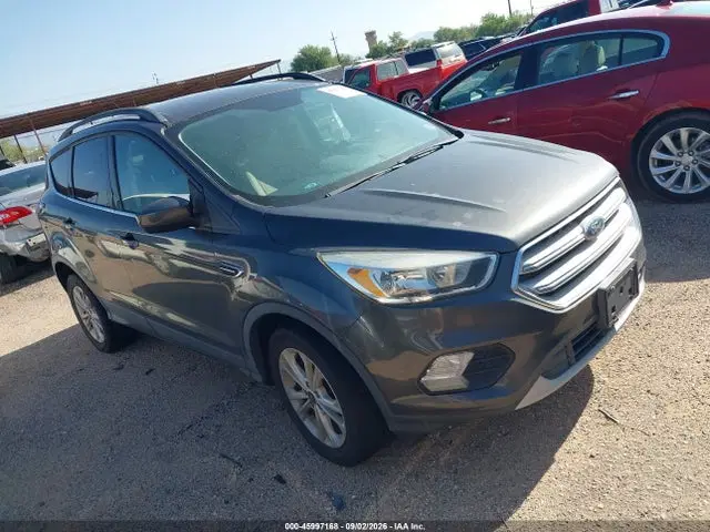 1FMCU0GD5JUB15418 — 2018 Ford Escape SE, Естественный износ (Normal Wear & Tear), фото до ремонта