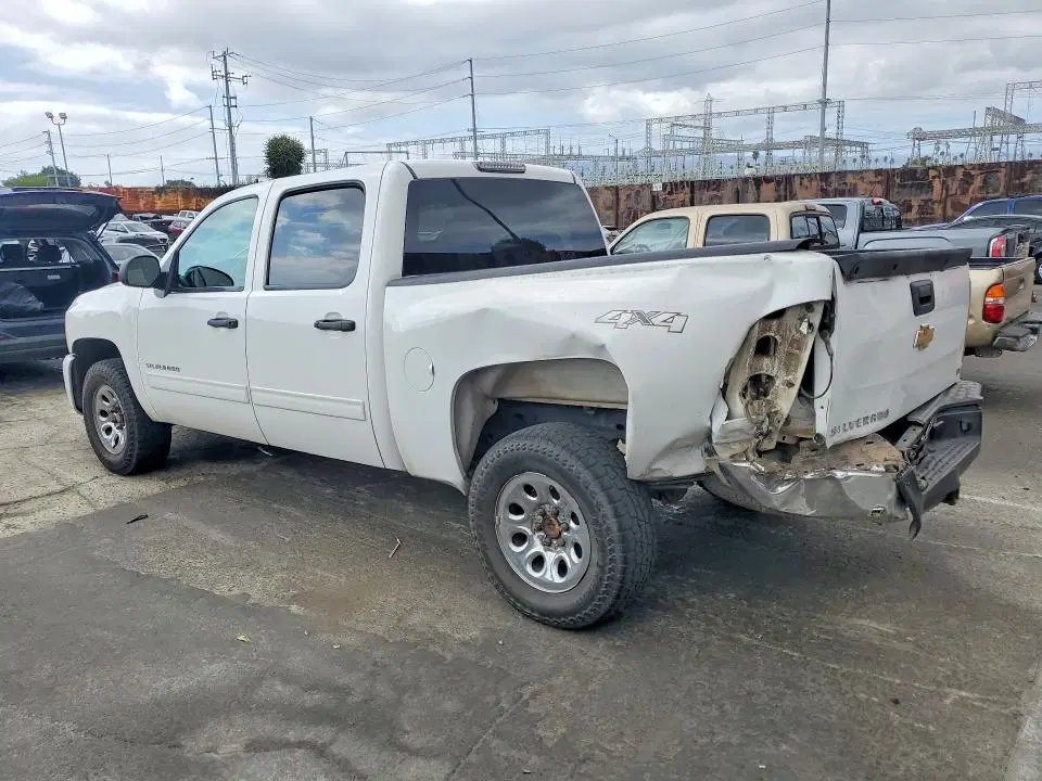 2013 CHEVROLET SILVERADO VIN 3GCPKSE74DG127135 фото 2