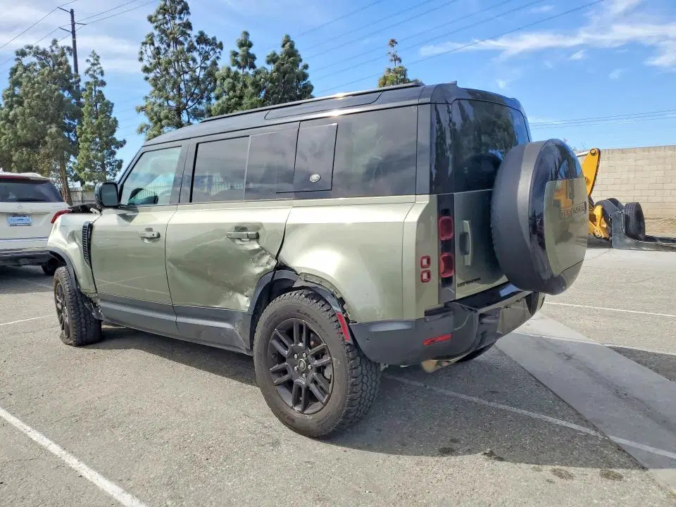 2023 LAND ROVER DEFENDER VIN SALEJ7EX7P2204383 фото 2