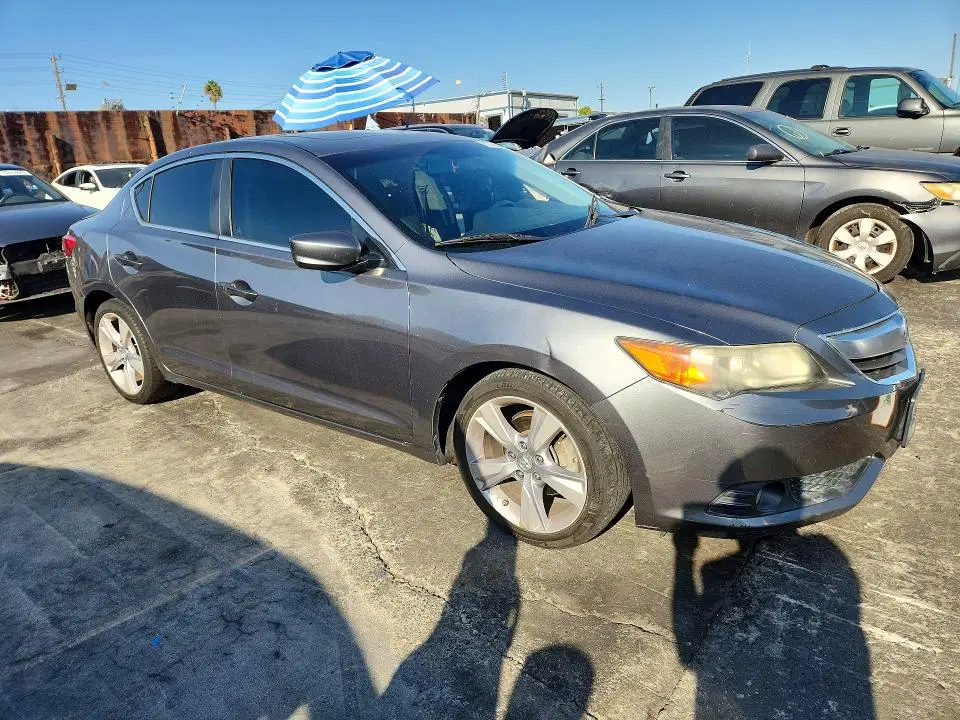 2014 ACURA ILX VIN 19VDE1F72EE013109 фото 4