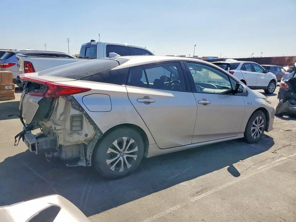2020 TOYOTA PRIUS PRIME VIN JTDKARFP1L3145808 фото 3