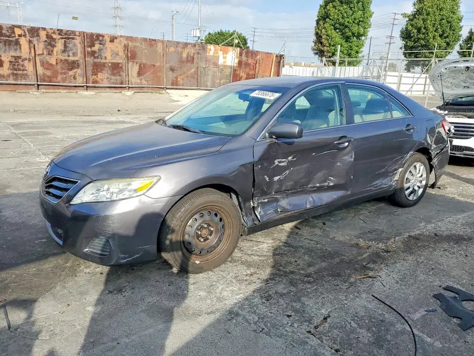 4T4BF3EK0BR166471 — 2011 Toyota Camry, Боковая часть (Side), фото до ремонта
