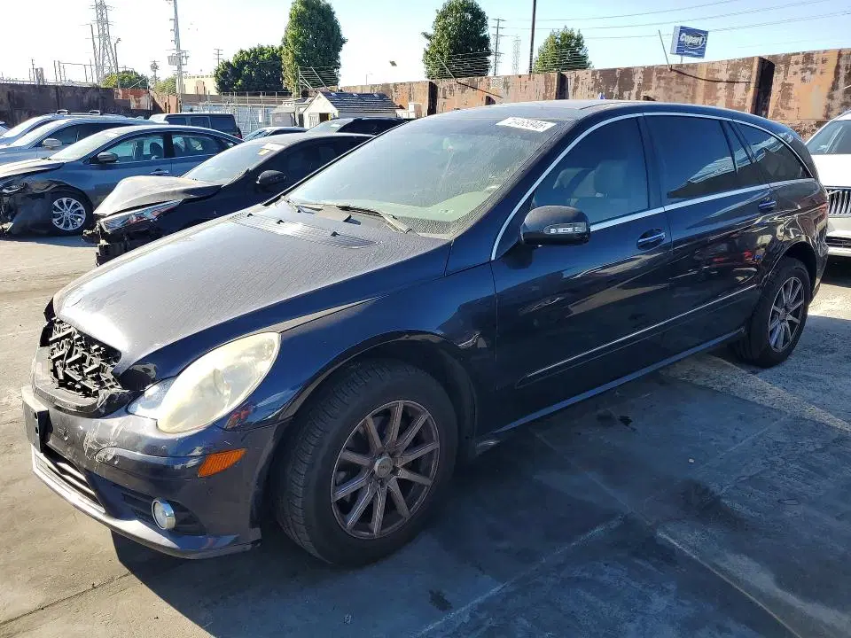 4JGCB65E89A094548 — 2009 Mercedes-Benz R, Передняя часть (Front End), фото до ремонта