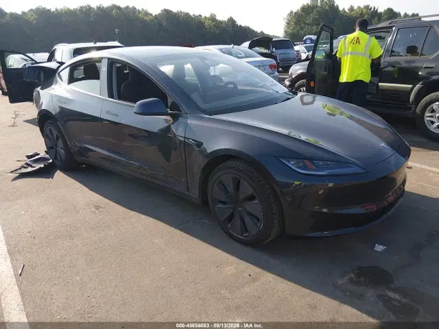 5YJ3E1EA0SF032490 — 2025 Tesla Model 3 Long Range Rear-Wheel Drive/Standard Rear-Wheel Drive, Задняя часть (Rear), фото до ремонта