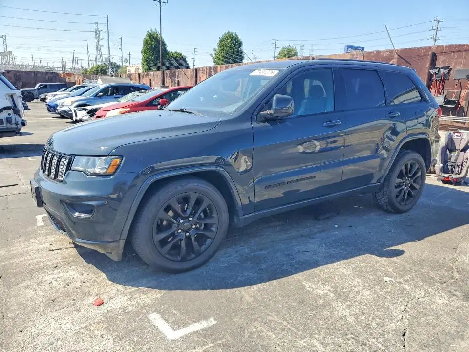 1C4RJEAGXHC888358 — 2017 Jeep Grand Cherokee, Передняя часть (Front End), фото до ремонта