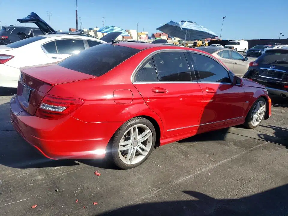 2012 MERCEDES-BENZ C VIN WDDGF4HB4CR191213 фото 3