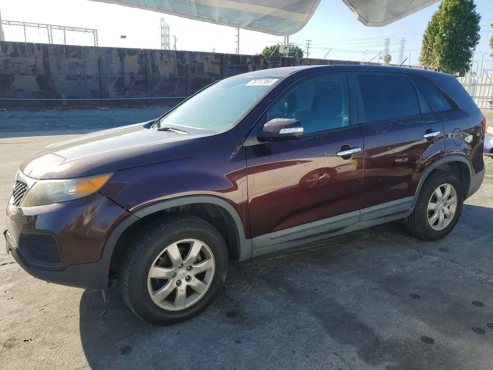 5XYKT3A16BG004074 — 2011 Kia Sorento, Передняя часть (Front End), фото до ремонта