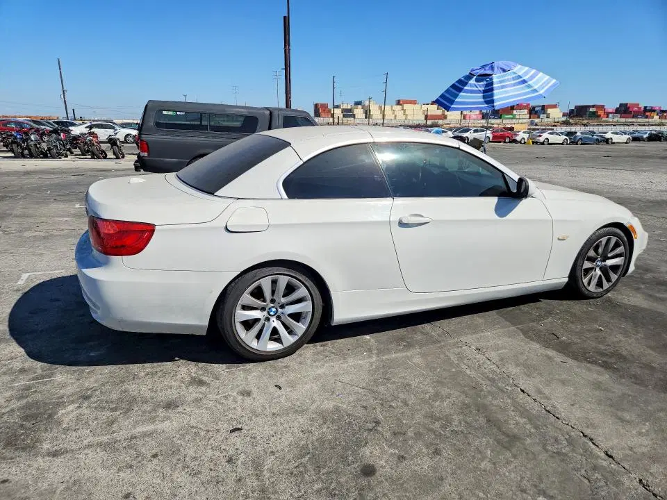 2013 BMW 328 VIN WBADW7C52DE731339 фото 3