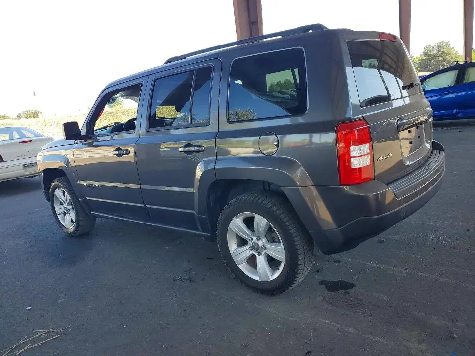 2016 Jeep Patriot VIN 1C4NJRFB5GD596919 фото 2