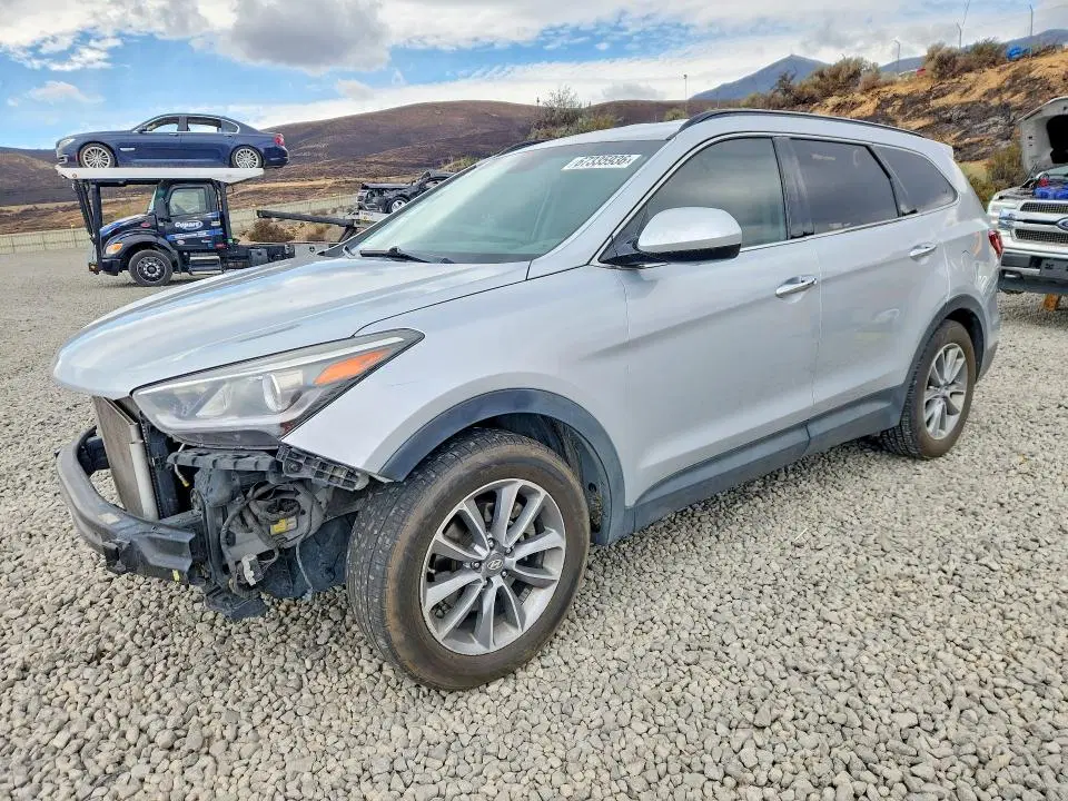 KM8SMDHF9HU222100 — 2017 Hyundai Santa FE, Передняя часть (Front End), фото до ремонта