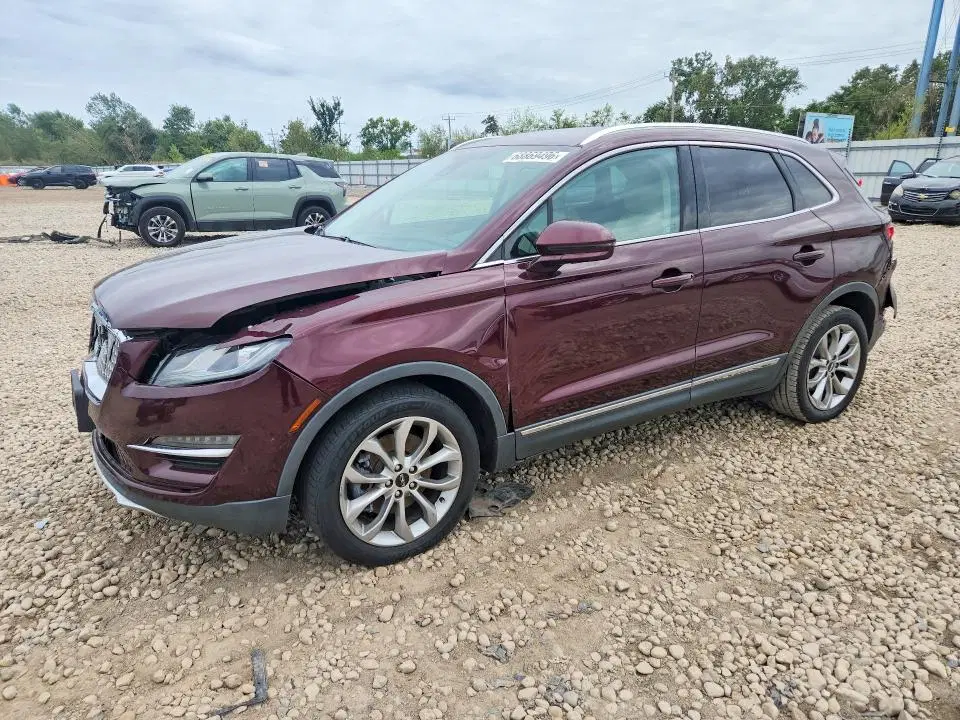 5LMCJ2C9XKUL03629 — 2019 Lincoln MKC, Передняя часть, фото до ремонта