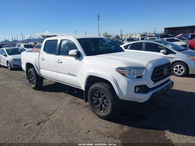 3TYAX5GN9MT027851 — 2021 Toyota Tacoma SR5, Задняя часть (Rear), фото до ремонта