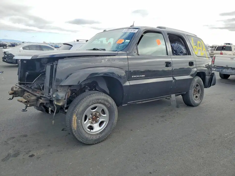 1GYEK63N95R165665 — 2005 Cadillac Escalade, Вандализм (Vandalism), фото до ремонта