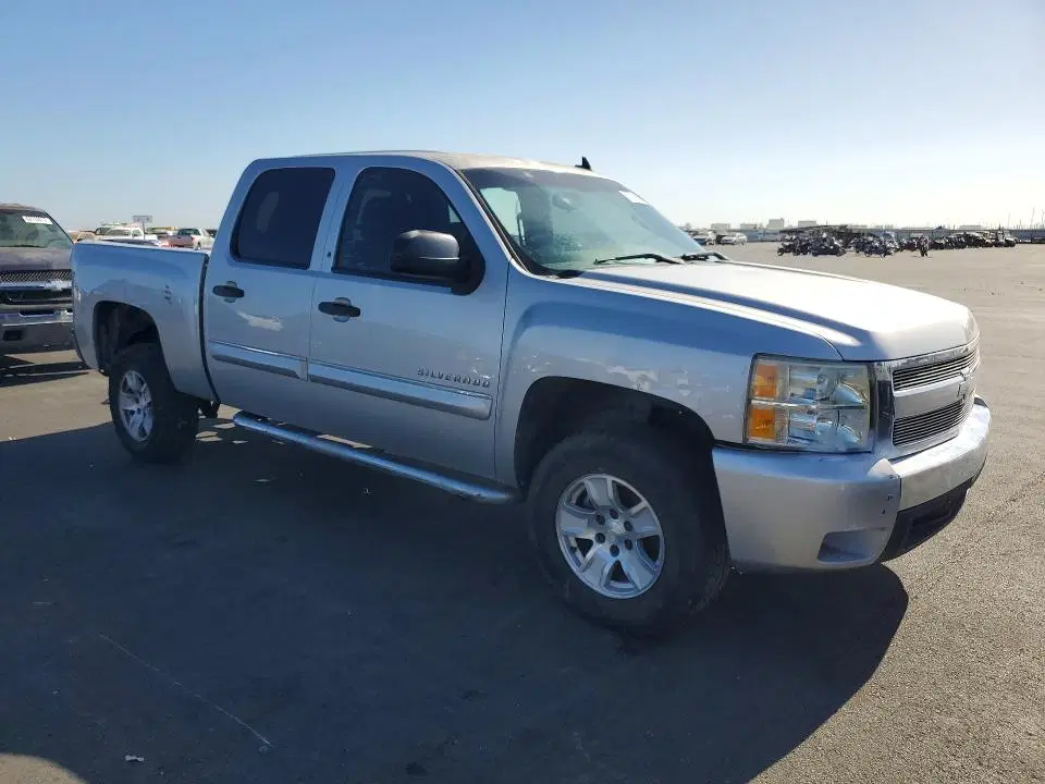 2010 CHEVROLET SILVERADO VIN 3GCRCSE08AG289306 фото 4
