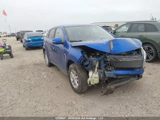 JA4AJVAW6MU600712 — 2021 Mitsubishi Rvr GT/LE/SE/SEL, Передняя часть (Front), фото до ремонта
