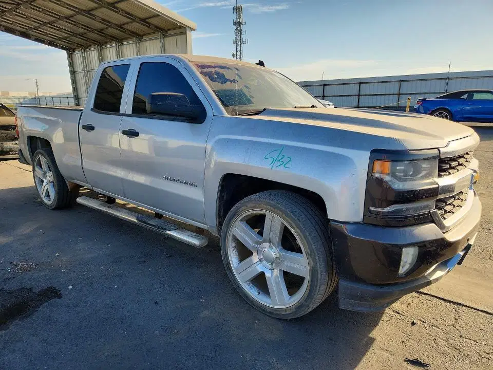 2014 Chevrolet Silverado VIN 1GCRCPEH9EZ126317 фото 4