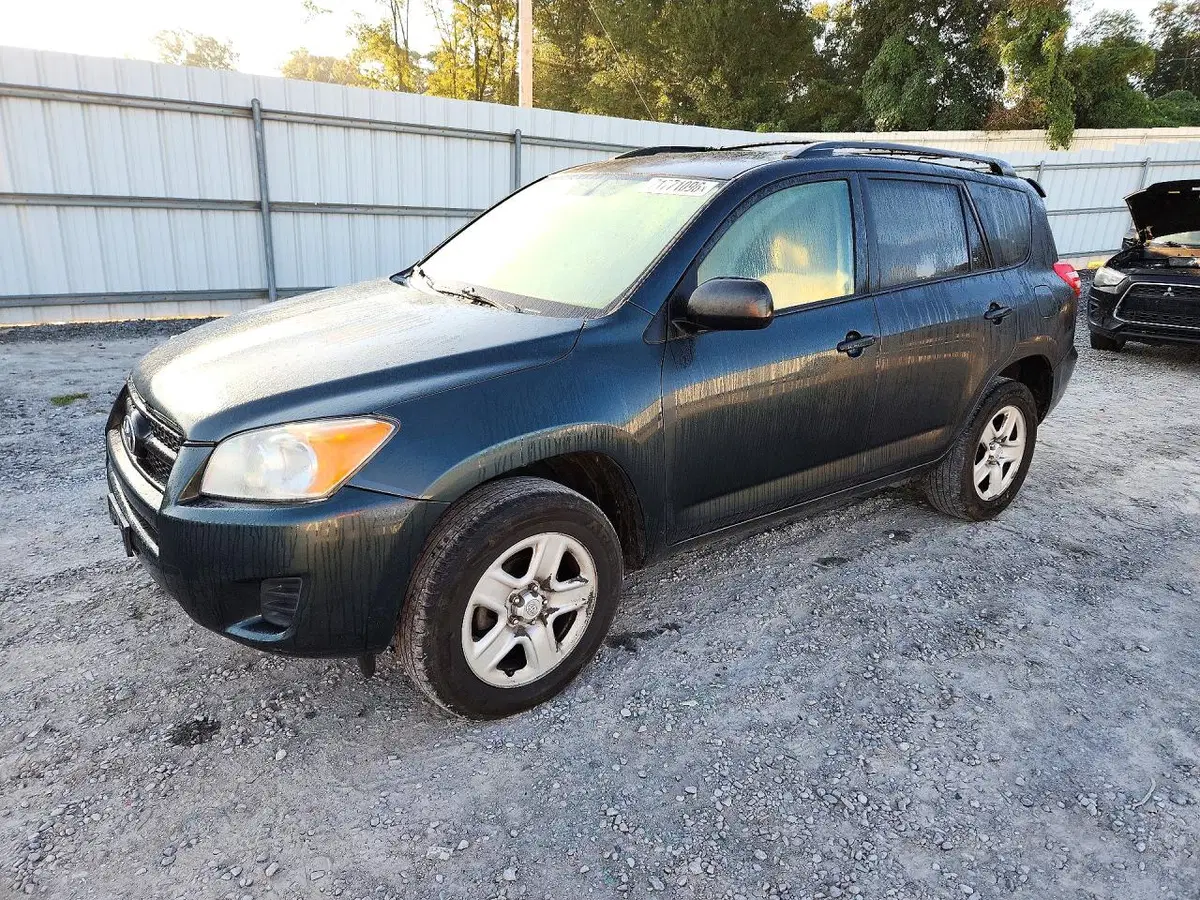 2T3BF4DV3AW058072 — 2010 Toyota RAV4, Задняя часть, фото до ремонта