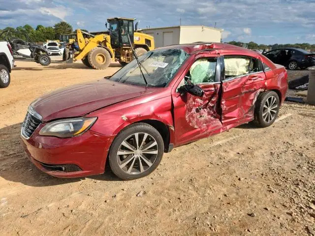 1C3CCBBBXDN679514 — 2013 Chrysler 200, Боковая часть, фото до ремонта