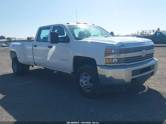 1GC4KYCG8JF273575 — 2018 Chevrolet Silverado 3500HD Wt, Естественный износ (Normal Wear & Tear), фото до ремонта