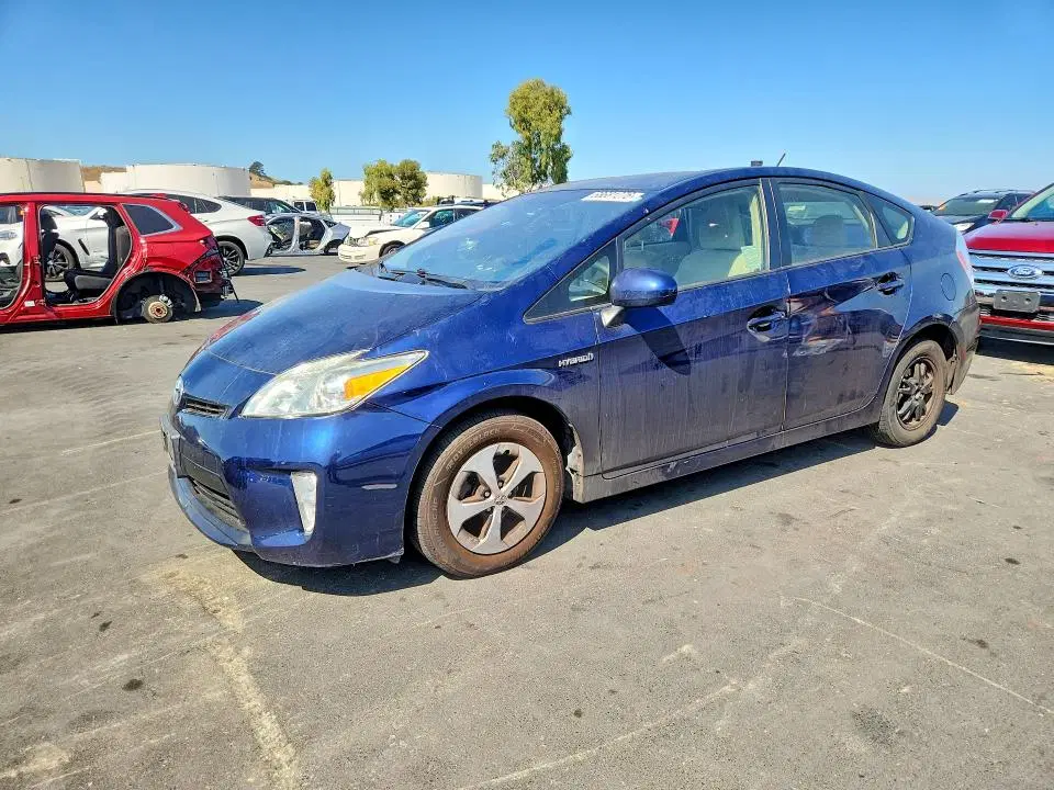 JTDKN3DU2D1683084 — 2013 Toyota Prius, Боковая часть (Side), фото до ремонта