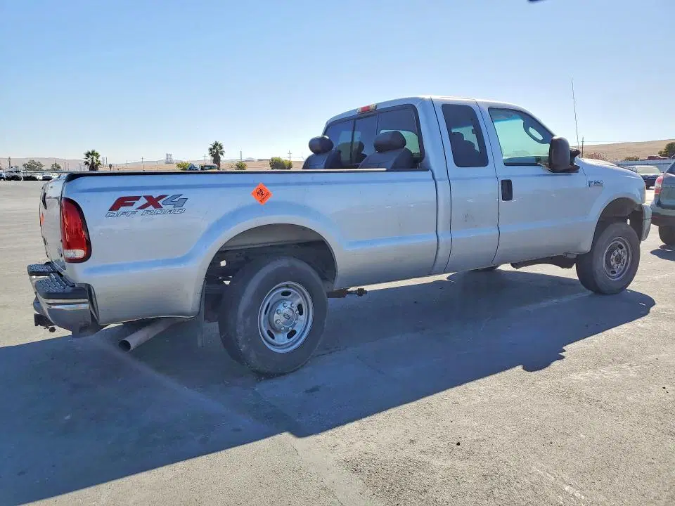 2006 FORD F250 VIN 1FTSX21566EA88073 фото 3