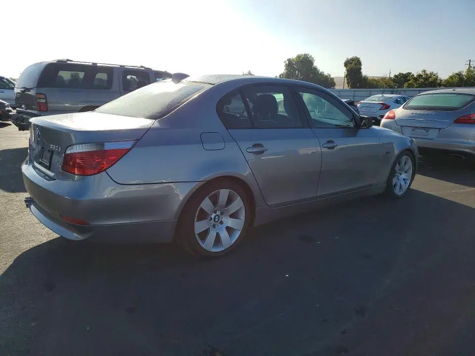 2006 BMW 530 VIN WBANE73516CM37310 фото 3