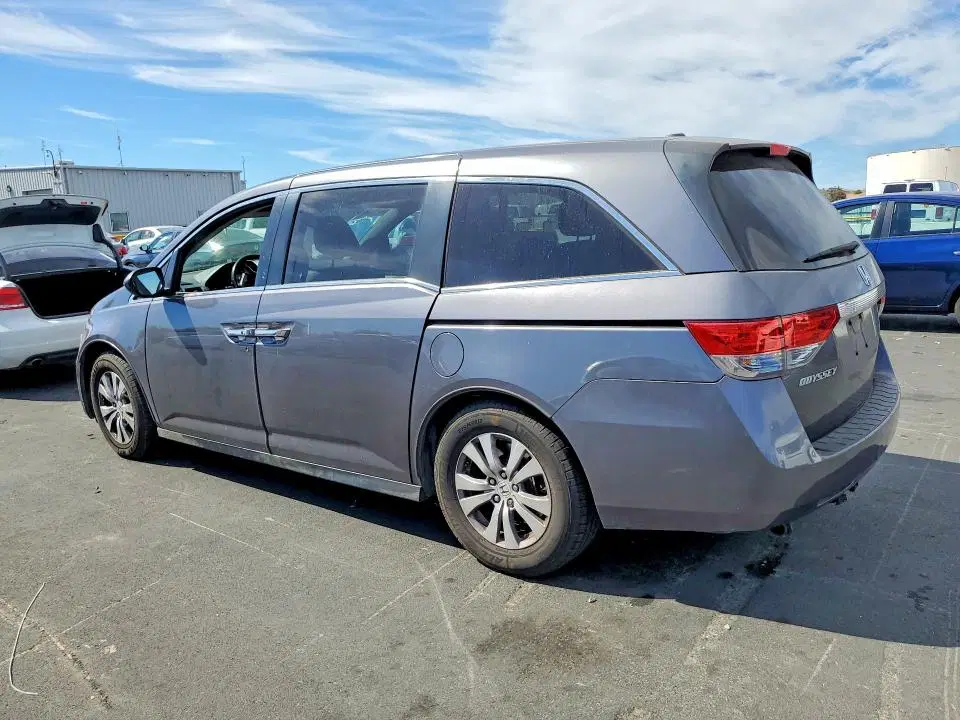 2016 HONDA ODYSSEY VIN 5FNRL5H68GB024756 фото 3