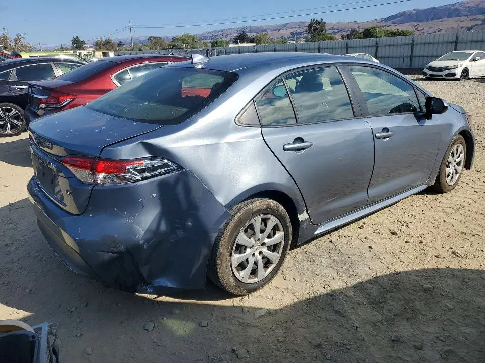2021 Toyota Corolla VIN JTDEPMAE1MJ159449 фото 3