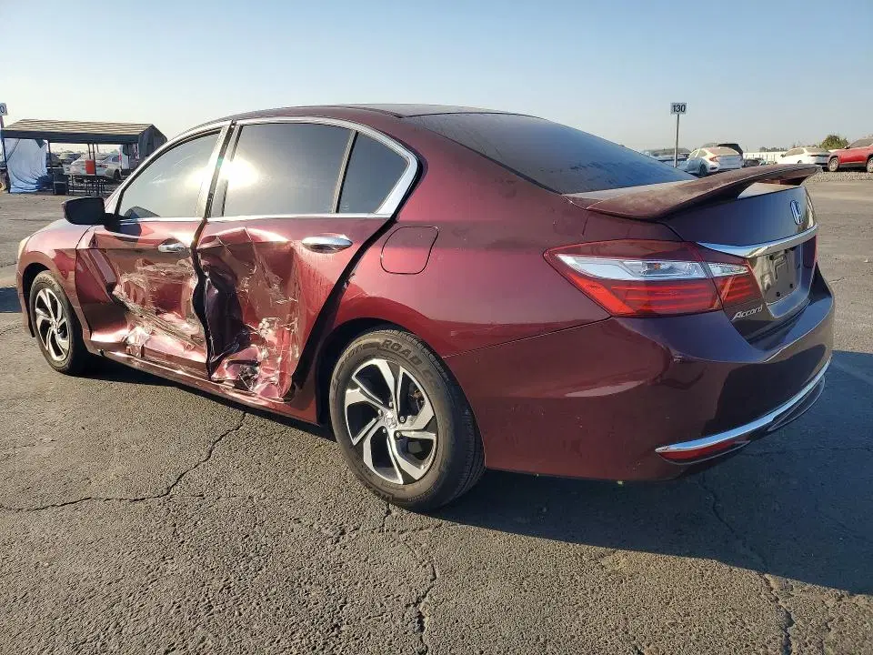 2016 Honda Accord VIN 1HGCR2F33GA063471 фото 2