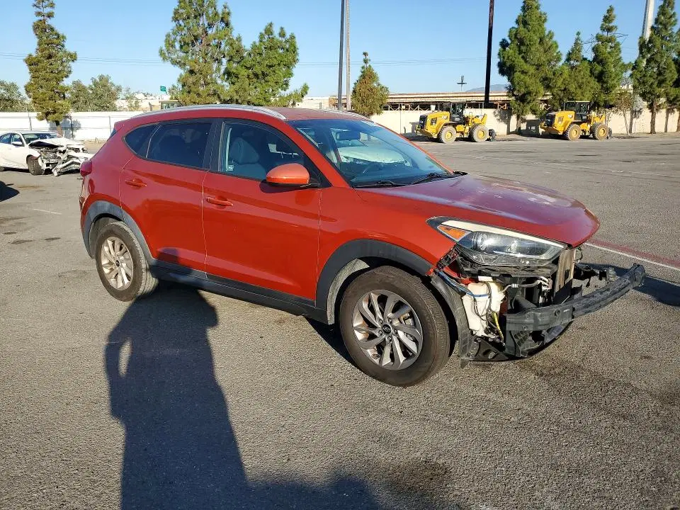 2016 Hyundai Tucson VIN KM8J33A46GU062905 фото 4