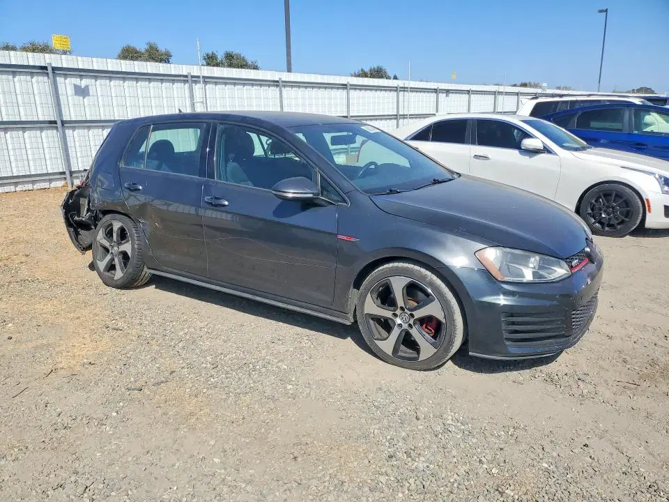 2015 Volkswagen GTI VIN 3VW4T7AUXFM102900 фото 4