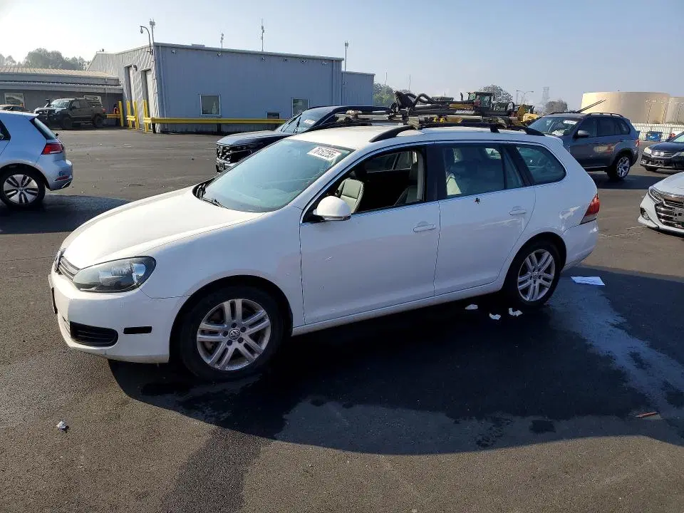 3VWPL7AJ2DM695829 — 2013 Volkswagen Jetta, Боковая часть (Side), фото до ремонта
