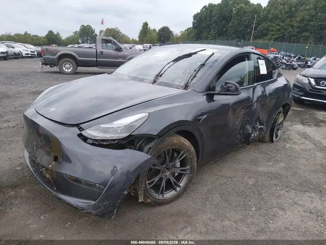 2025 Tesla Model Y Long Range Dual Motor All-wheel Drive VIN 7SAYGDEE1SA342605 фото 2