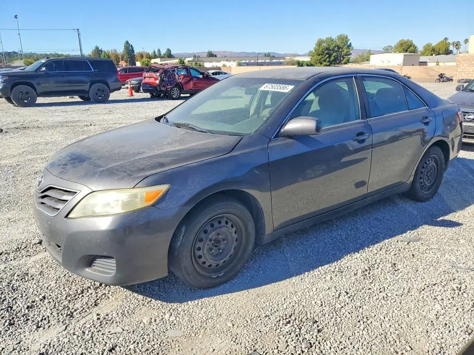 4T1BF3EK4BU176916 — 2011 Toyota Camry, Механические повреждения (Mechanical), фото до ремонта