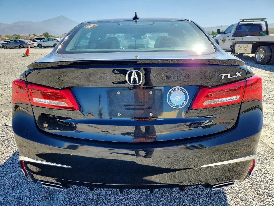 2018 ACURA TLX VIN 19UUB2F55JA003967 фото 2