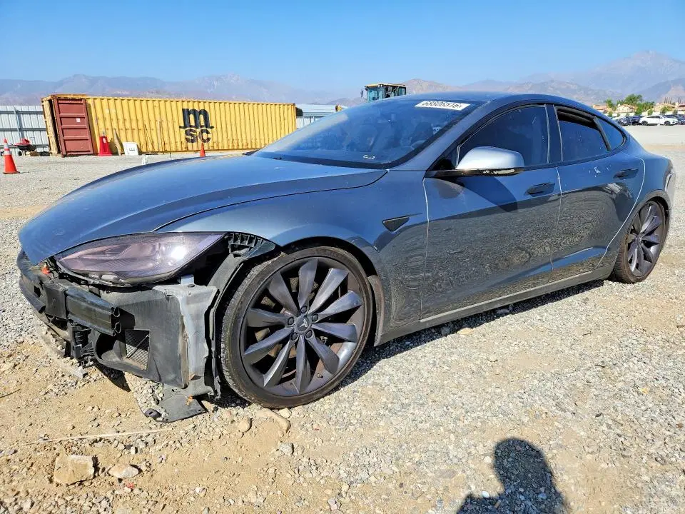 5YJSA1CP6DFP04196 — 2013 Tesla Model S, Передняя часть (Front End), фото до ремонта