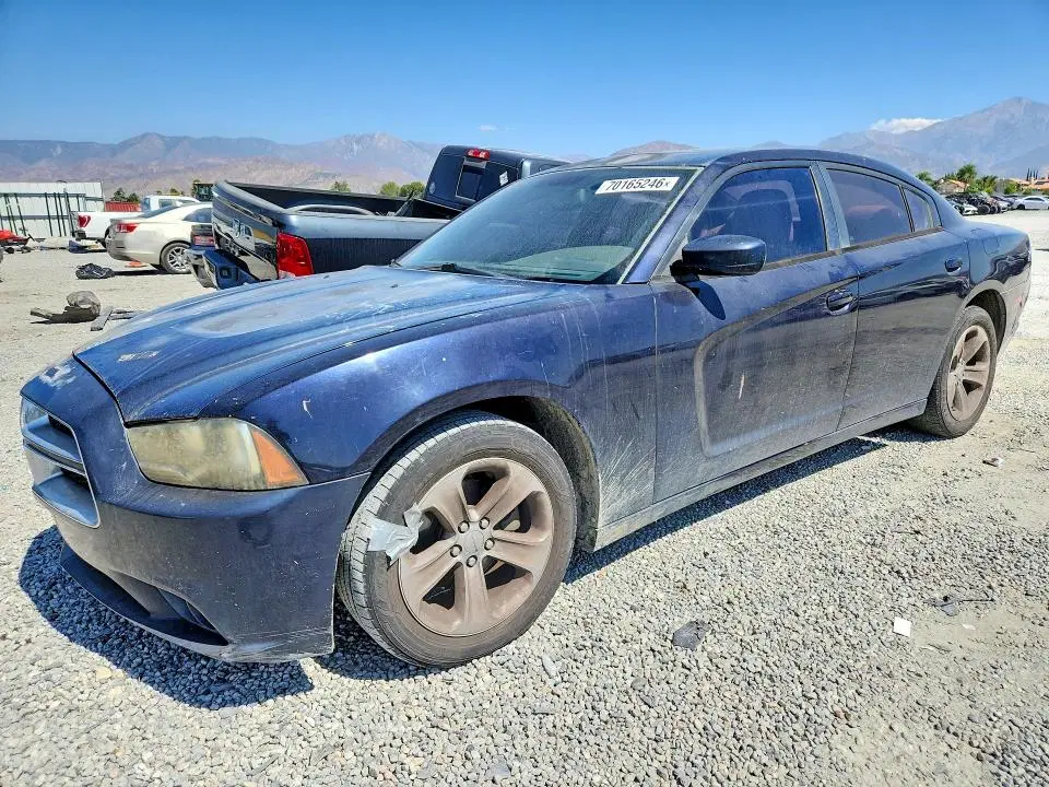 2B3CL3CG2BH514253 — 2011 Dodge Charger, MECHANICAL, фото до ремонта