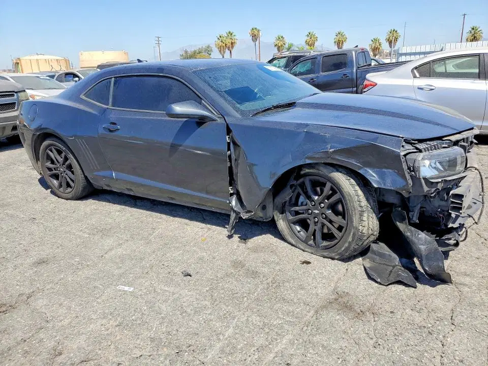 2015 Chevrolet Camaro VIN 2G1FD1E30F9199260 фото 4