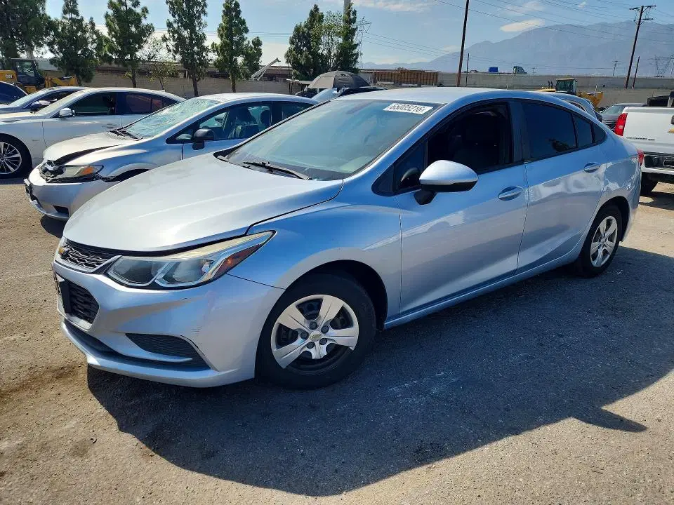 1G1BC5SM5H7152218 — 2017 Chevrolet Cruze, Мелкие вмятины и царапины (Minor Dent/Scratches), фото до ремонта