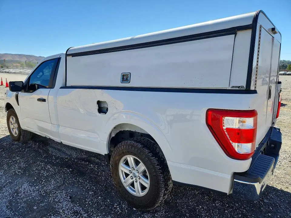 2023 FORD F150 VIN 1FTMF1CP6PKG15925 фото 2