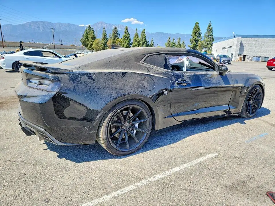 2016 Chevrolet Camaro VIN 1G1FF1R72G0156820 фото 3