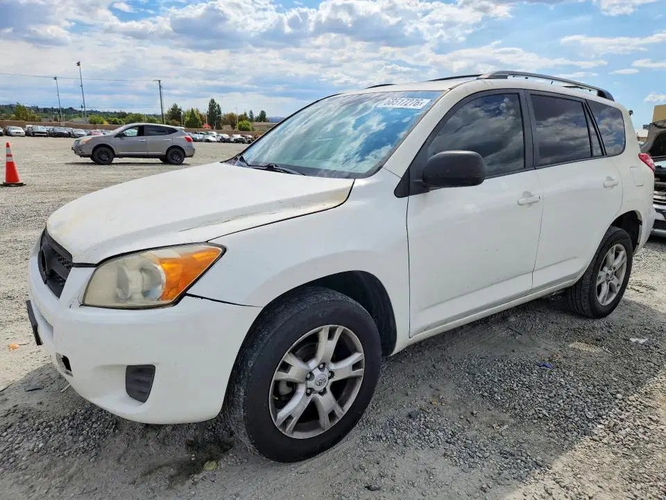 2T3BF4DV3BW095821 — 2011 Toyota RAV4, Передняя часть (Front End), фото до ремонта