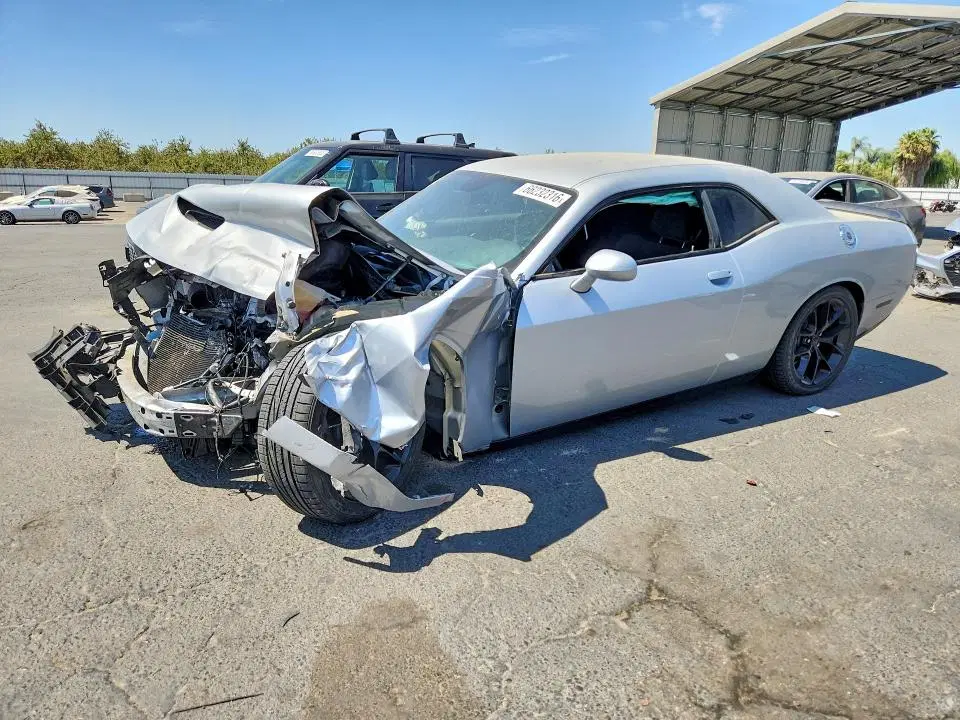 2C3CDZJG4PH652860 — 2023 Dodge Challenger, Front End, фото до ремонта
