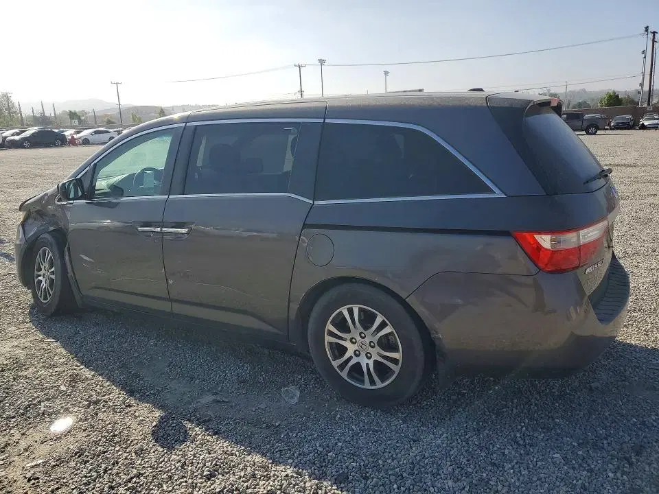 2011 HONDA ODYSSEY VIN 5FNRL5H64BB103933 фото 2