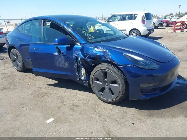 5YJ3E1EA3PF423477 — 2023 Tesla Model 3 Rear-Wheel Drive, Передняя часть справа (Right Front), фото до ремонта