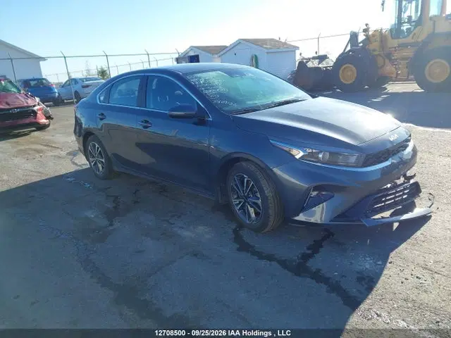 3KPF34AD1PE560458 — 2023 Kia Forte EX/EX Premium/ex+/GT-Line, Передняя часть (Front), фото до ремонта
