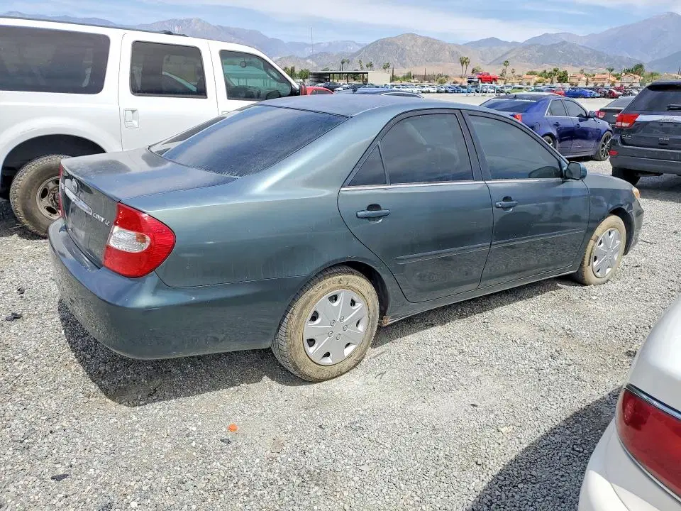 2003 TOYOTA CAMRY VIN JTDBE32K030153637 фото 3