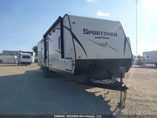 4EZTS332XH5012949 — 2018 Sportsman 333BHK, Bio Hazard, фото до ремонта