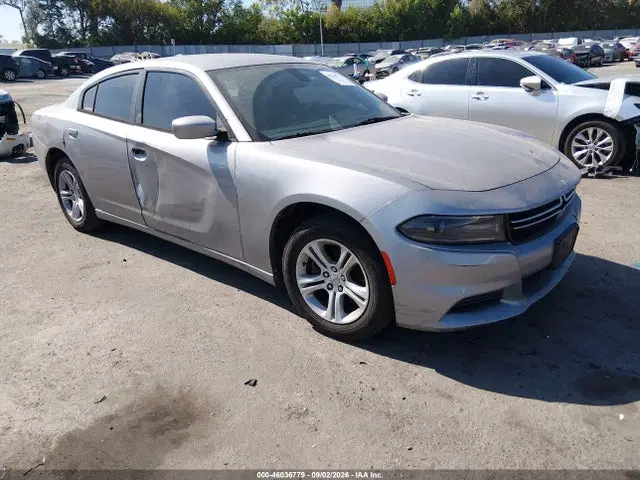 2C3CDXBG0FH748275 — 2015 Dodge Charger SE, Естественный износ (Normal Wear & Tear), фото до ремонта